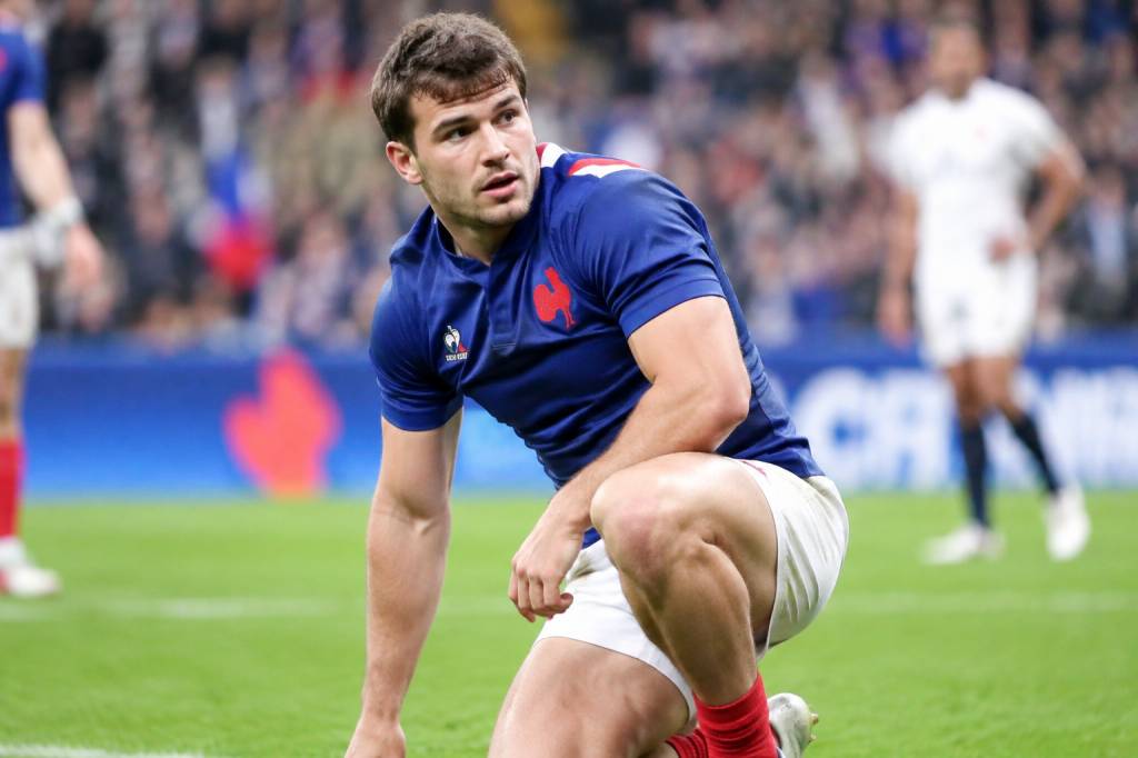 Antoine Dupont blessure : dernières nouvelles, diagnostic et date de retour sur les terrains